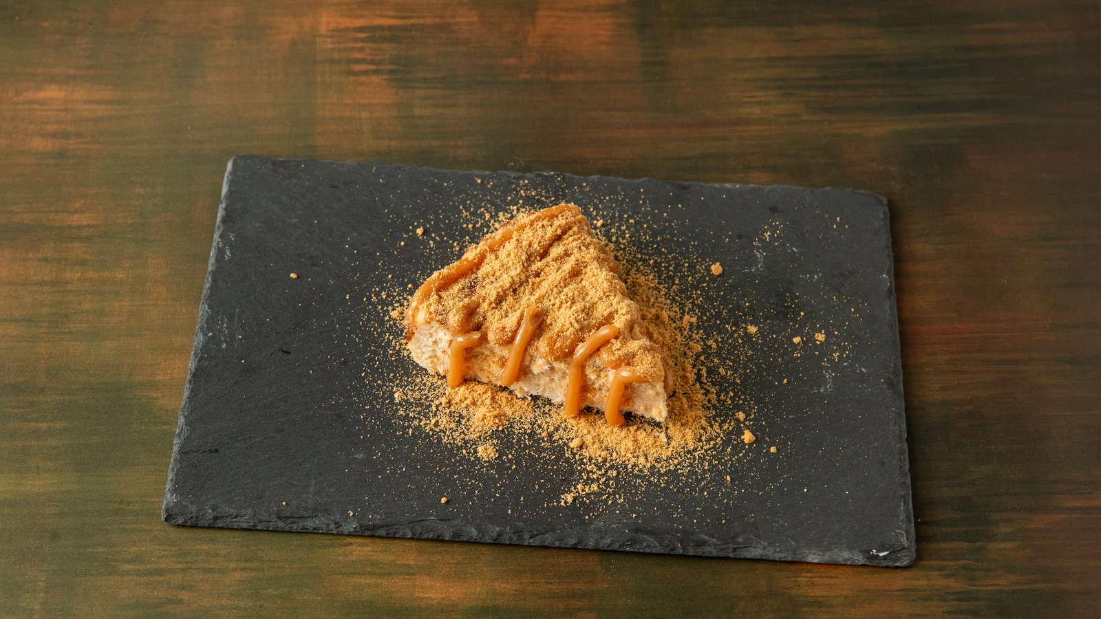Creamy coconut cheese cake